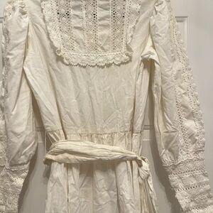ANTIQUE VICTORIAN EDWARDIAN Ivory LAWN DRESS IRISH CROCHET